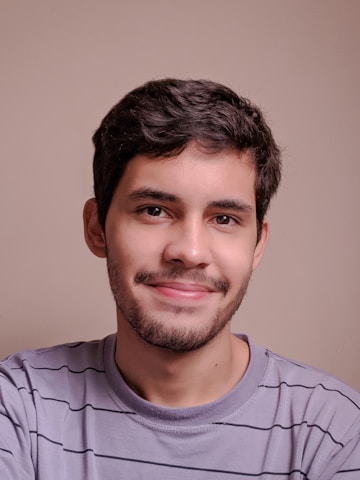 يوسف احمد
